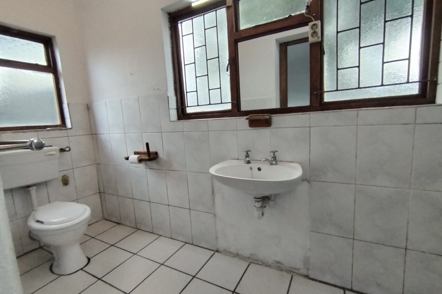 4 Bedroom Property for Sale in Protea Heights Western Cape